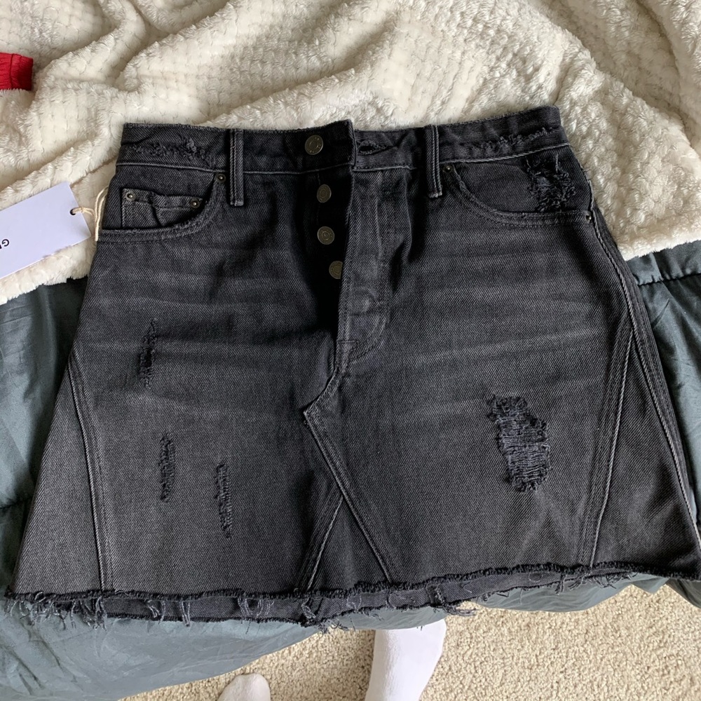 Denim revolve black skirt size 25